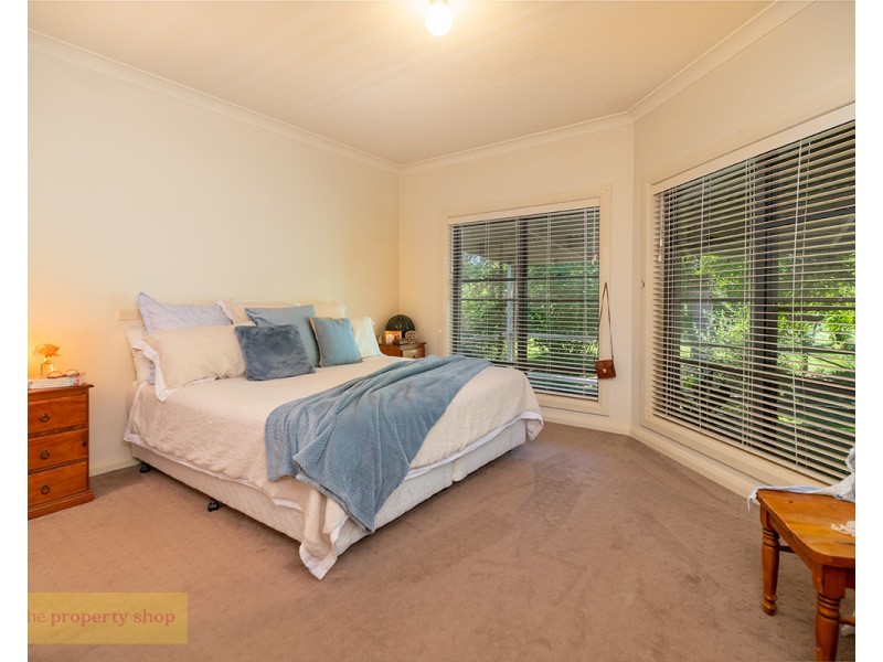 8 Abernethy Close, Mudgee NSW 2850