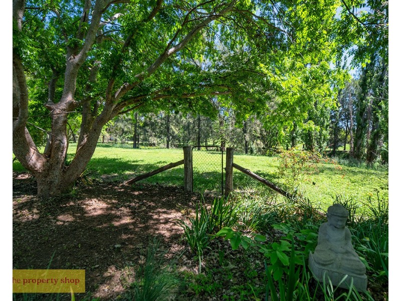 8 Abernethy Close, Mudgee NSW 2850