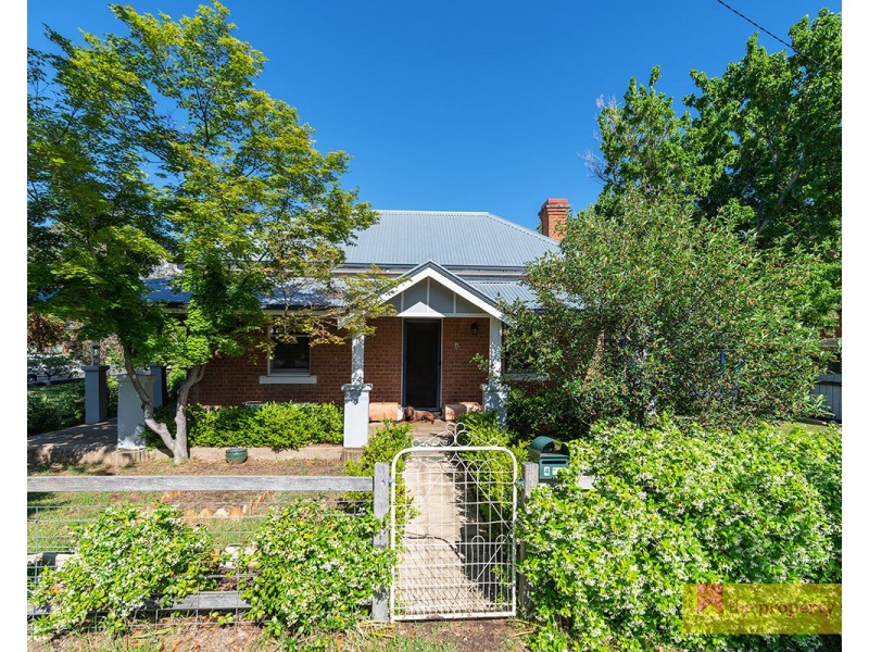 4 Cox Street, Mudgee NSW 2850