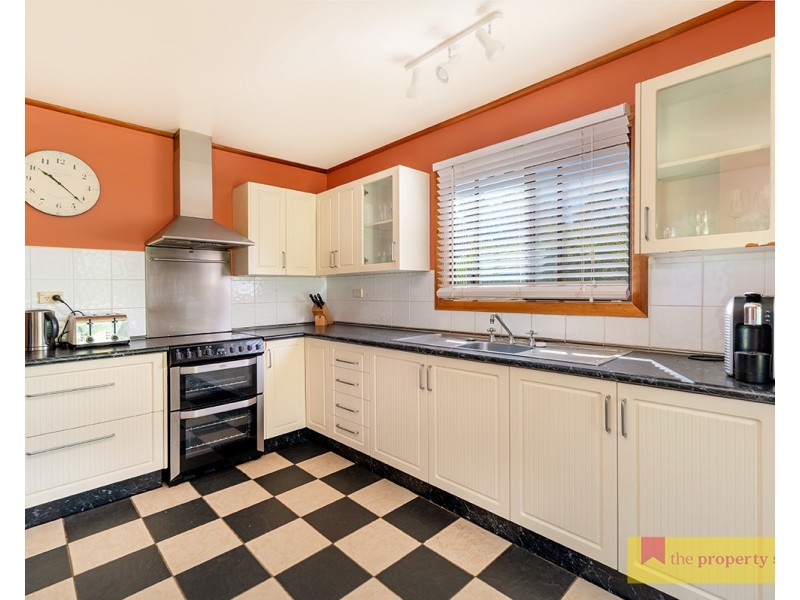 142 Black Springs Road, Mudgee NSW 2850