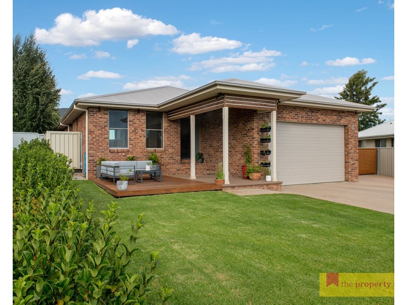 4 Hennessy Place, Mudgee NSW 2850
