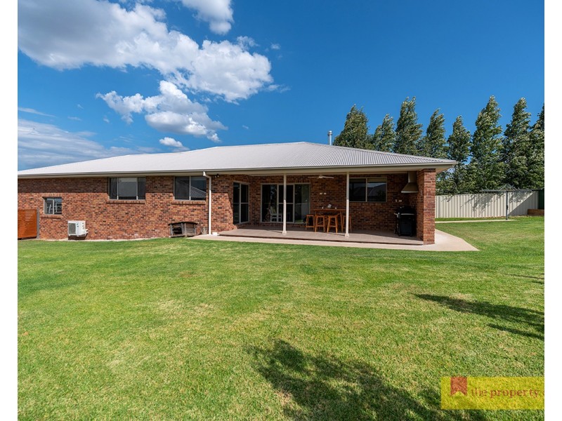 4 Hennessy Place, Mudgee NSW 2850