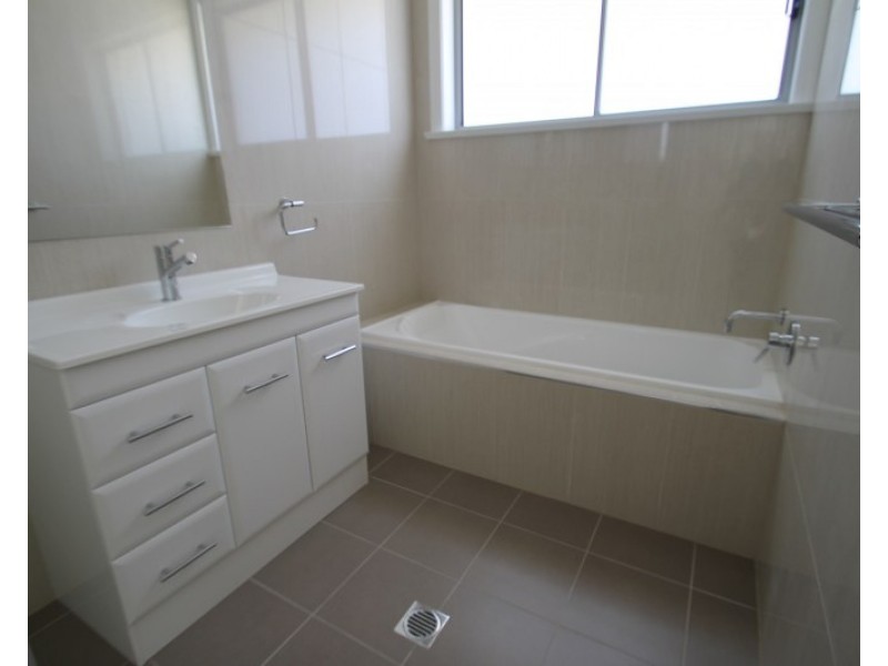 70 Mulgoa Way, Mudgee NSW 2850