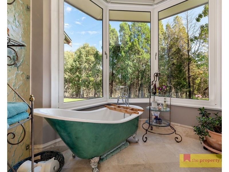 124 Snakes Creek Road, Mudgee NSW 2850