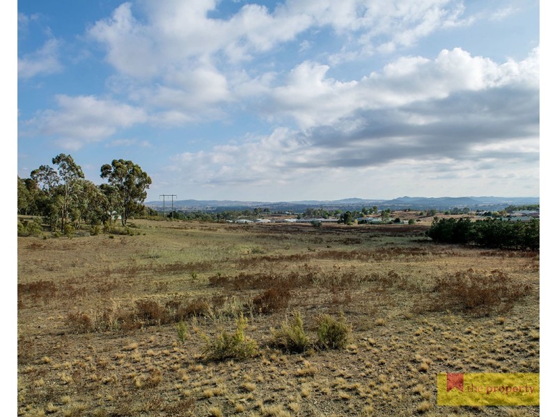 64 Henry Bayly Drive, Mudgee NSW 2850