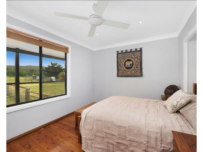 275 Winchester Crescent, Mudgee NSW 2850