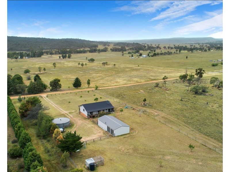 275 Winchester Crescent, Mudgee NSW 2850