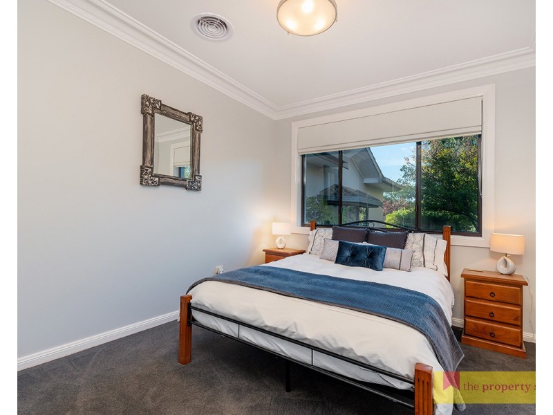 5 Robert Hoddle Grove, Mudgee NSW 2850