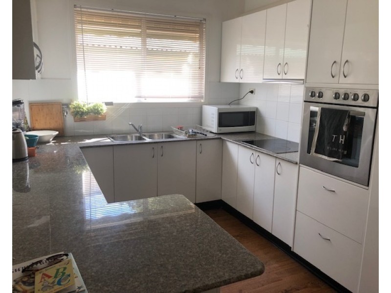 13 Belmore Street, Mudgee NSW 2850