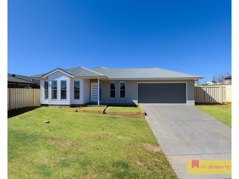 11 Alexander Dawson Court, Mudgee NSW 2850