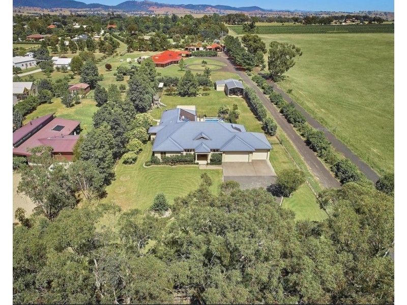 87 Henry Lawson Drive, Mudgee NSW 2850