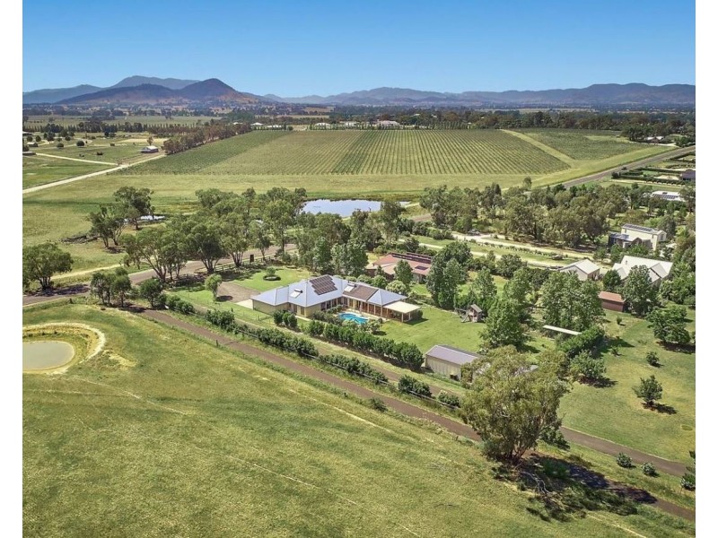 87 Henry Lawson Drive, Mudgee NSW 2850