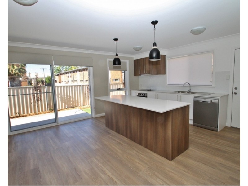 2/13A Court Street, Mudgee NSW 2850