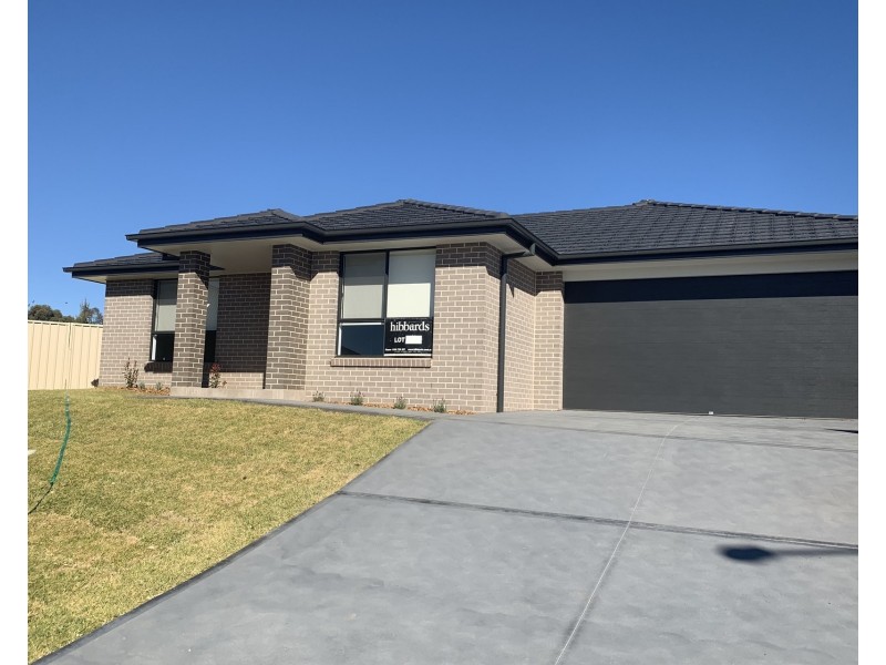 13 Alexander Dawson Court, Mudgee NSW 2850