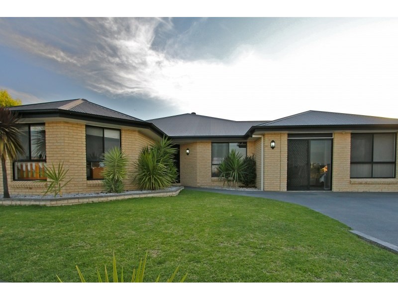 50 White Circle, Mudgee NSW 2850