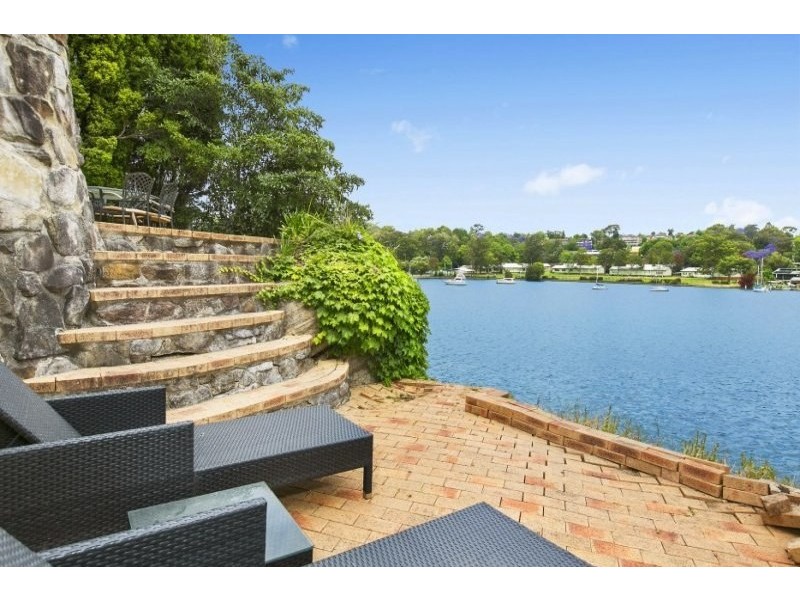 22B Haughton Avenue, Linley Point NSW 2066