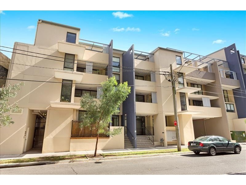 2/92 Cope Street, Waterloo NSW 2017