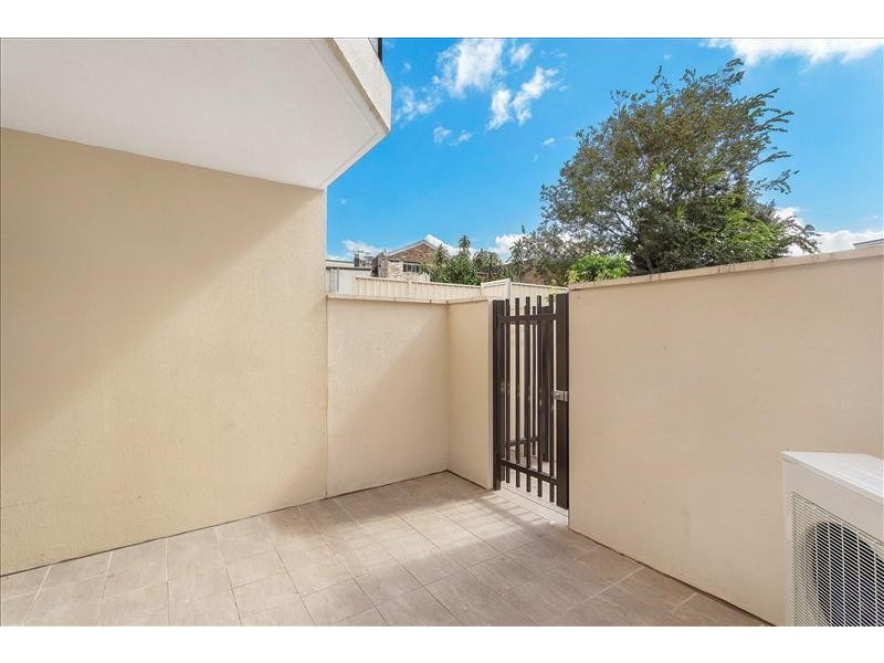 2/92 Cope Street, Waterloo NSW 2017