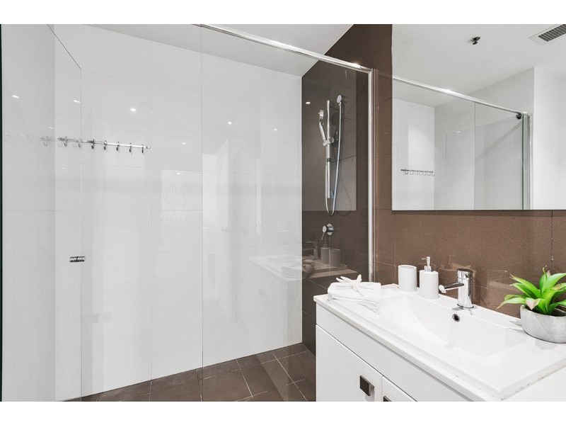 1112/43 Shoreline Drive, Rhodes NSW 2138