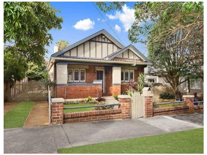 129 Sydney Street, Willoughby NSW 2068