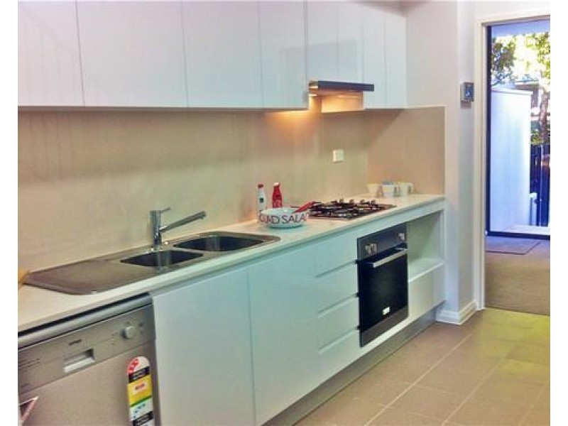 210/92 Cope Street, Waterloo NSW 2017