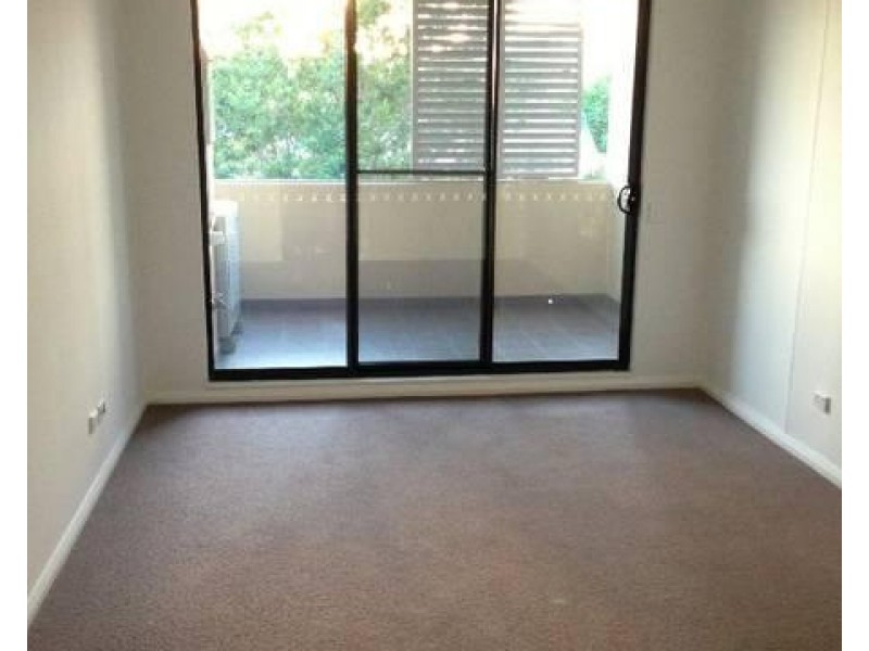 210/92 Cope Street, Waterloo NSW 2017