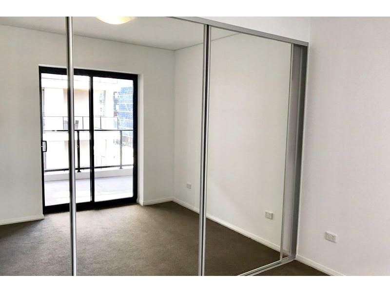 2D Porter Street, Ryde NSW 2112