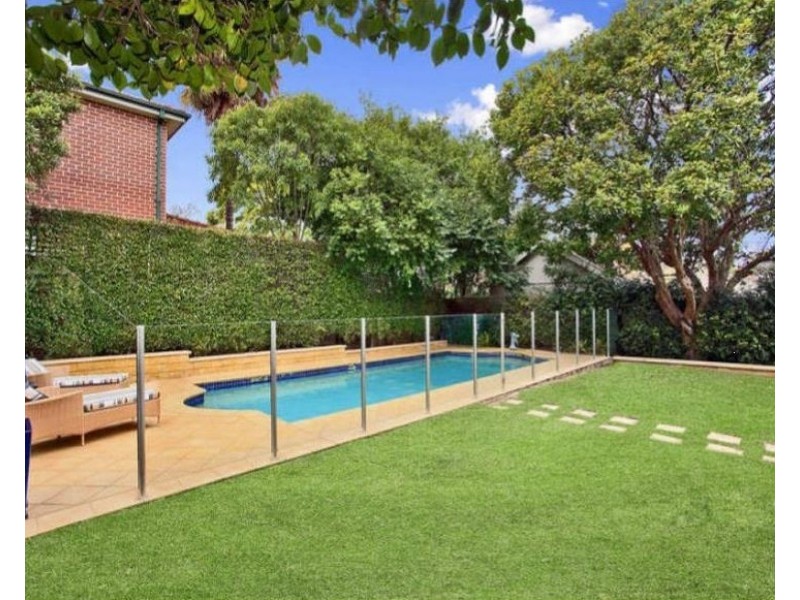 129 Sydney Street, Willoughby NSW 2068