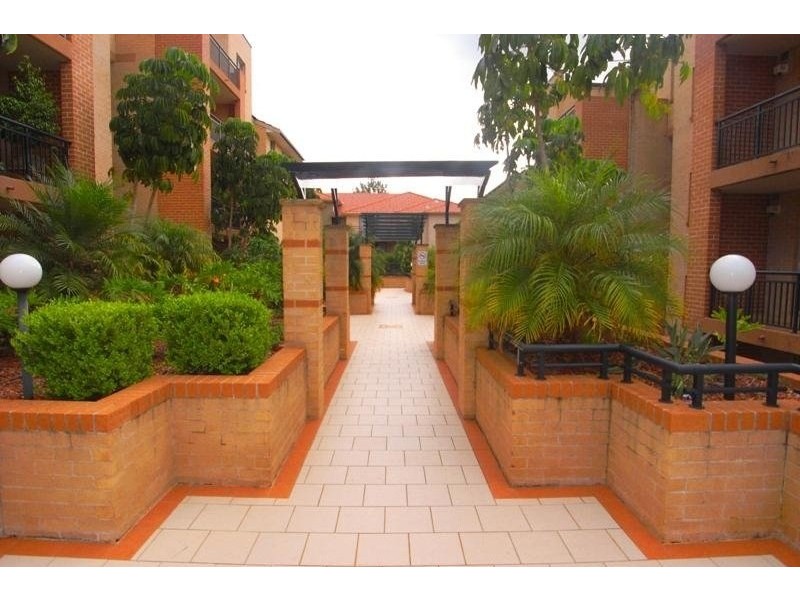 Unit 20/2A Conie Avenue, Baulkham Hills NSW 2153