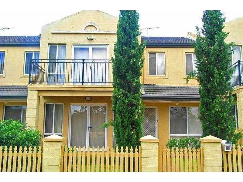 18 Noble Way, Rouse Hill NSW 2155