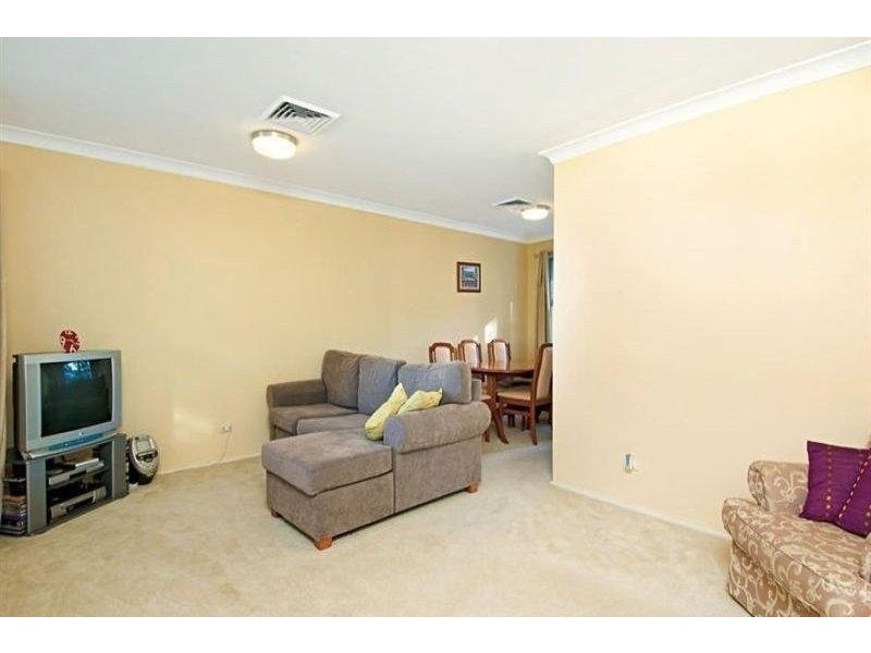 27 Kentwell Street, Baulkham Hills NSW 2153