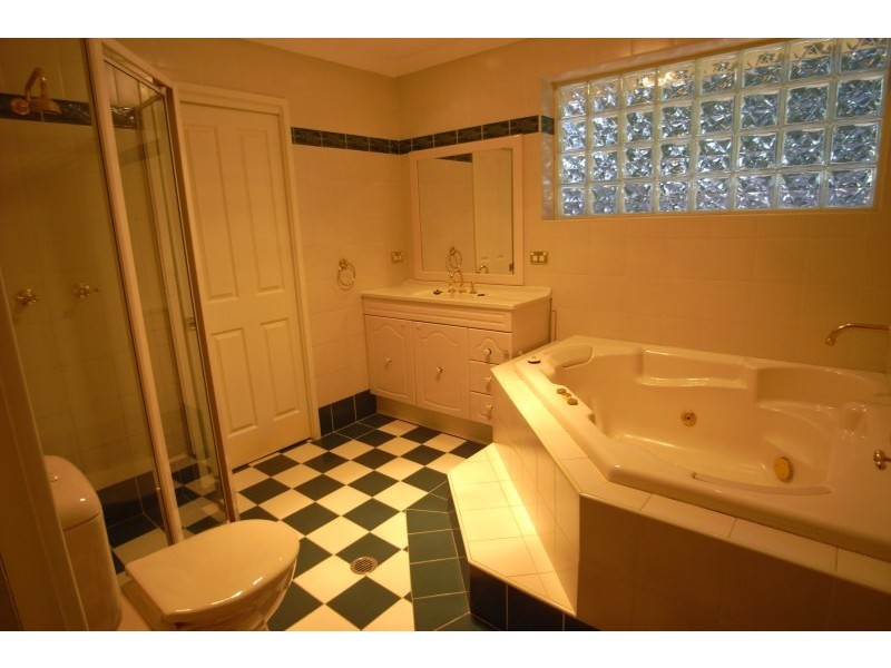 3 Oxley Avenue, Castle Hill NSW 2154