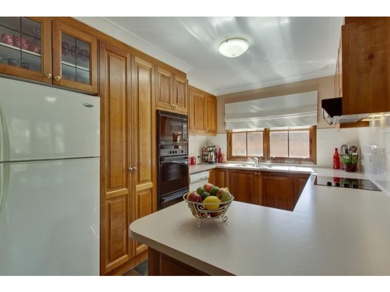 28 Rutherglen Avenue, Northmead NSW 2152