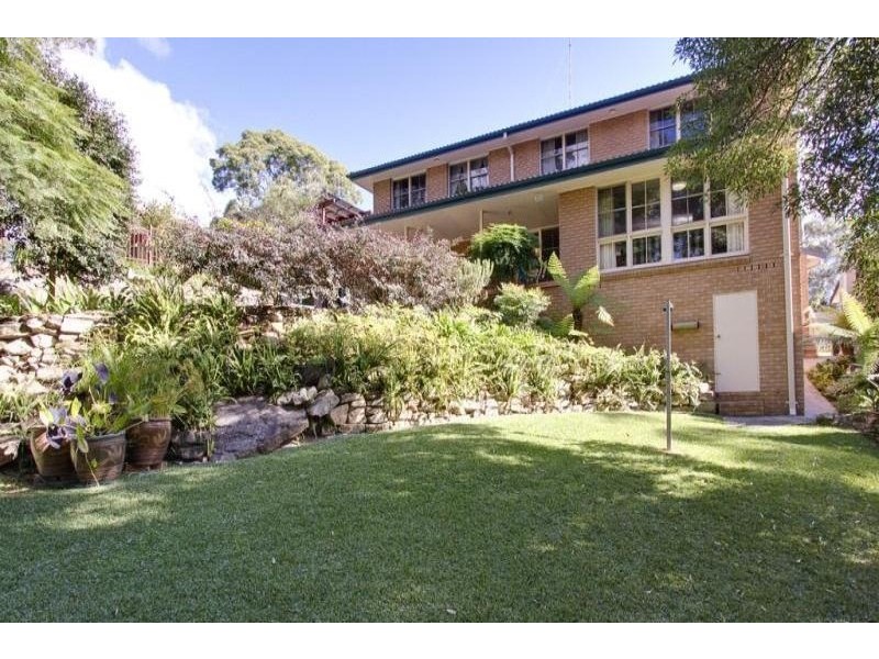 28 Rutherglen Avenue, Northmead NSW 2152