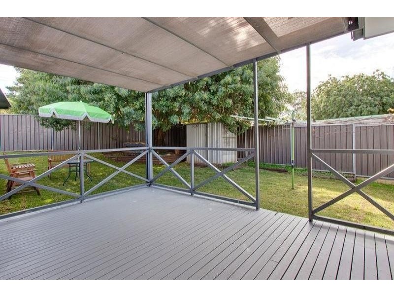 4 Henson Street, Toongabbie NSW 2146