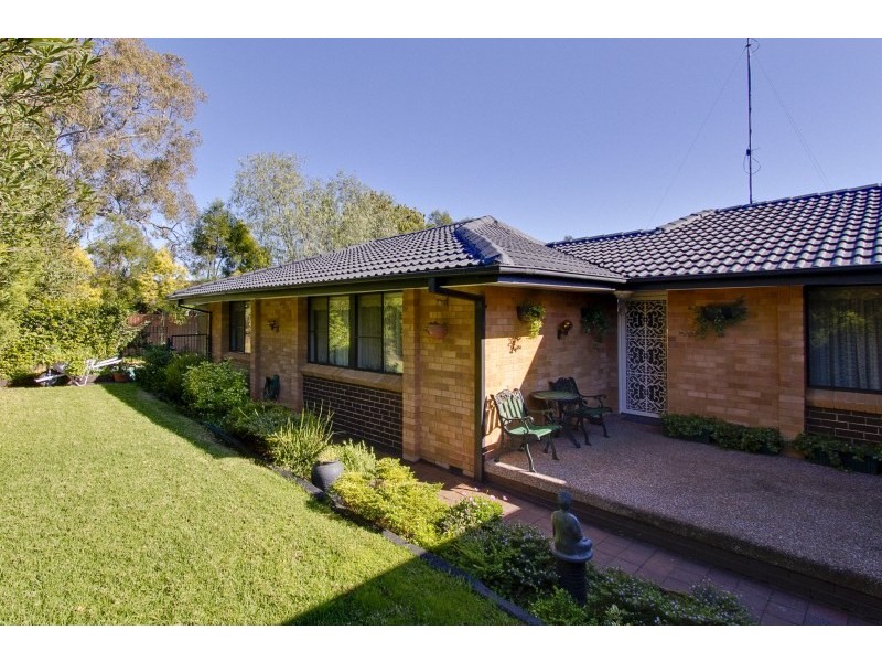 81 Joseph Banks Drive, Kings Langley NSW 2147