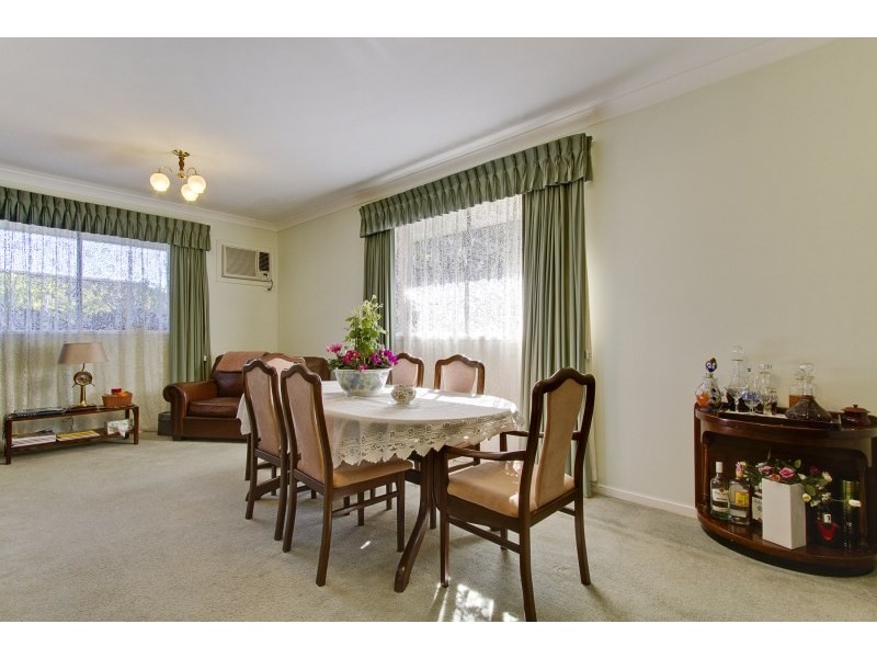 81 Joseph Banks Drive, Kings Langley NSW 2147