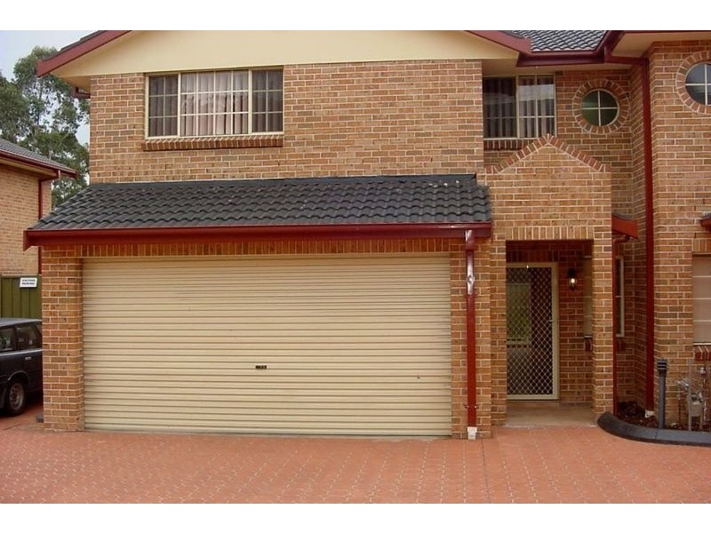 Unit 11/30 Hillcrest Road, Quakers Hill NSW 2763