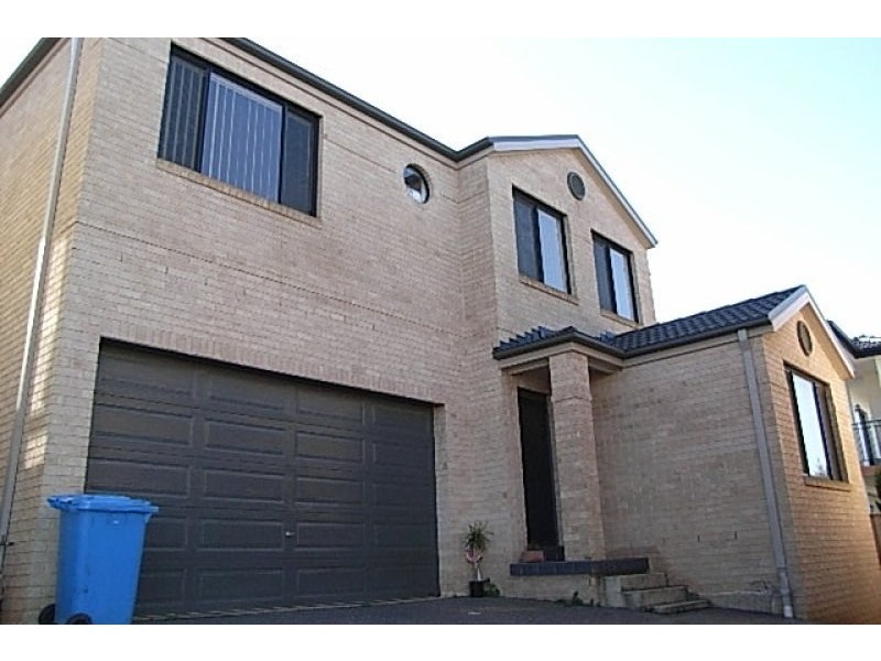 11 Governor Place, Winston Hills NSW 2153