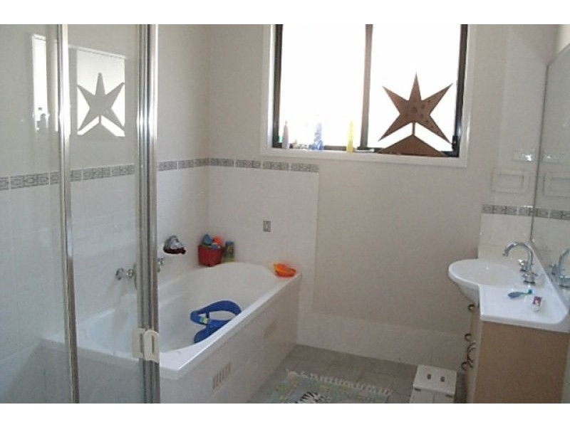 11 Governor Place, Winston Hills NSW 2153