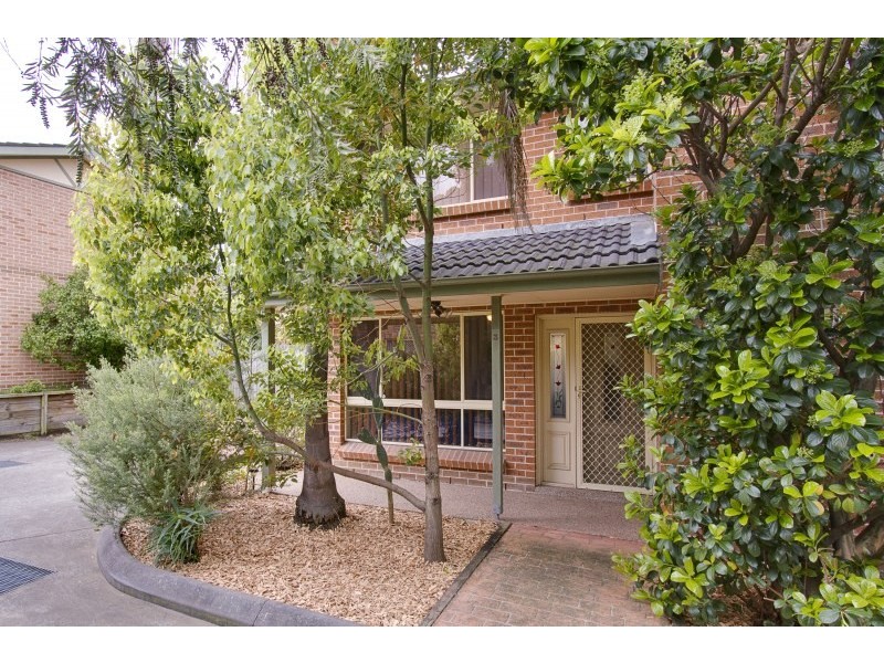 Unit 3/84 Metella Road, Toongabbie NSW 2146