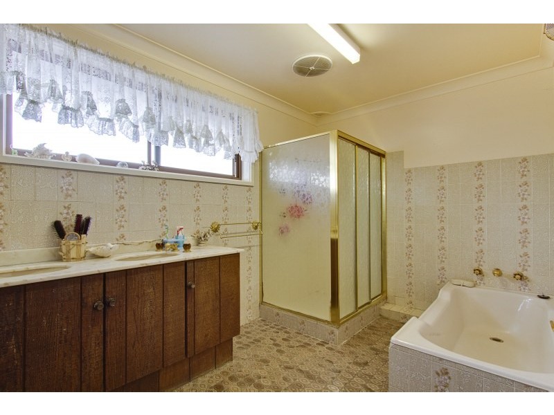 83 Bingara Crescent, Bella Vista NSW 2153