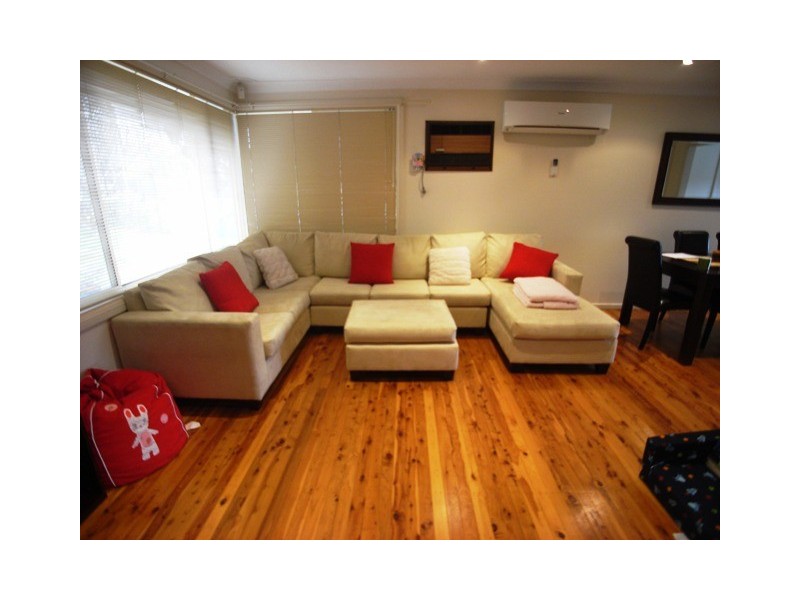 4 Churchill Drive, Winston Hills NSW 2153