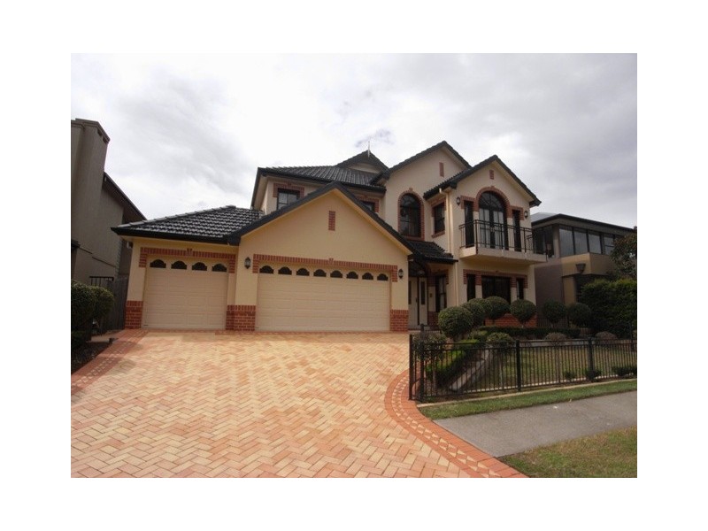 34 River Oak Circuit, Kellyville NSW 2155