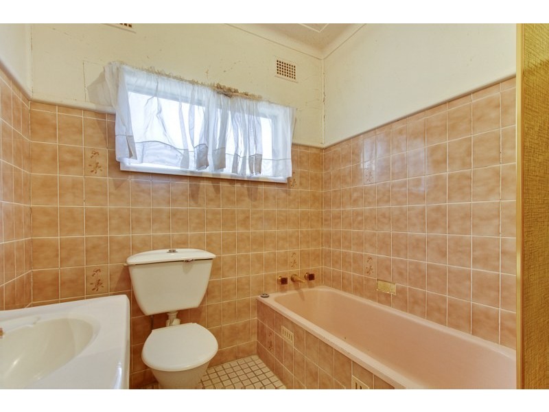 4 Ackling Street, Baulkham Hills NSW 2153