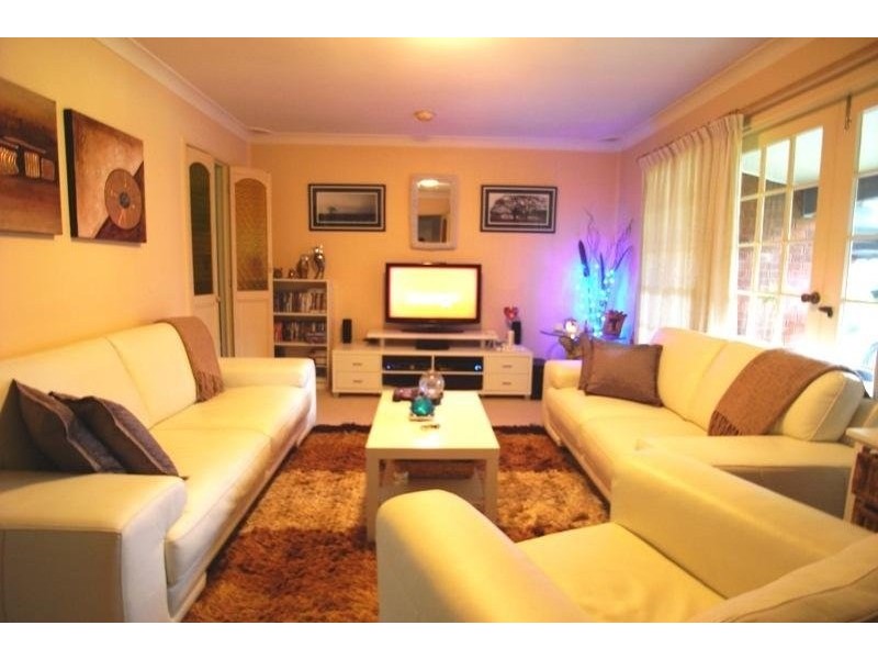 16 Louise Avenue, Baulkham Hills NSW 2153