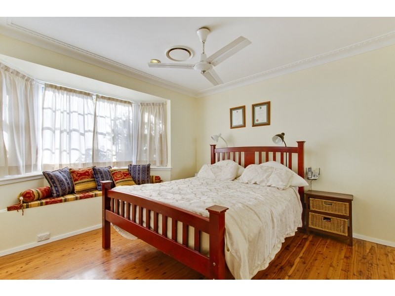 33 Roxborough Park Road, Baulkham Hills NSW 2153