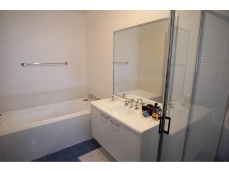 4 Castleford Terrace, Stanhope Gardens NSW 2768