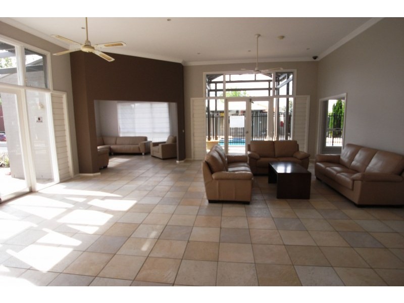 4 Castleford Terrace, Stanhope Gardens NSW 2768