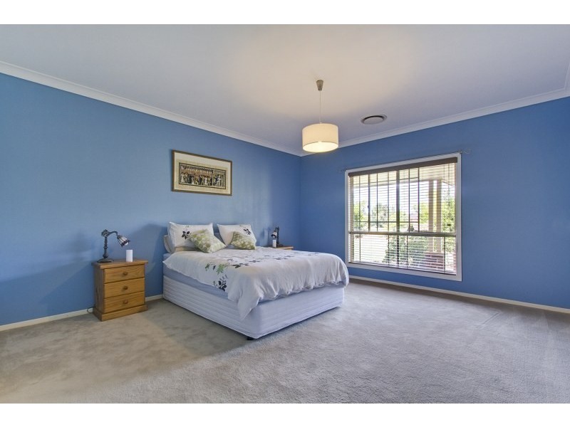 146 Willeroo Drive, Windsor Downs NSW 2756